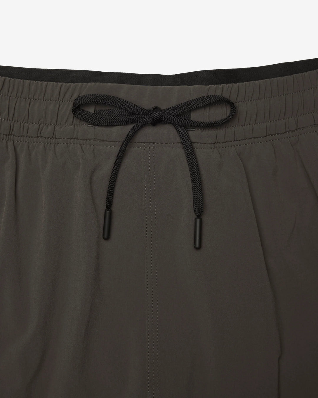 Reigning Champ 4-Way Stretch Nylon Combo Standard Training Short 5” - Carbon
