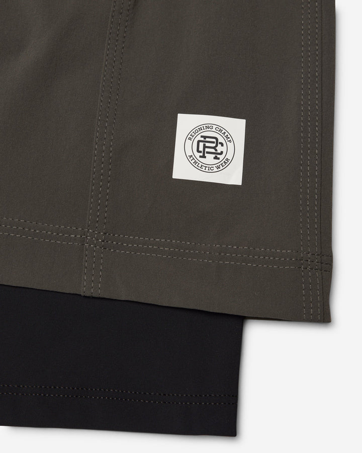 Reigning Champ 4-Way Stretch Nylon Combo Standard Training Short 5” - Carbon