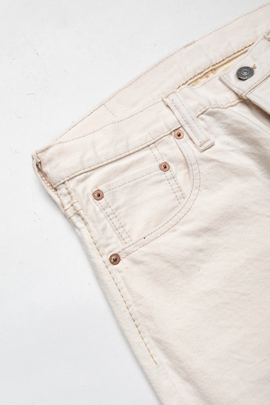 Pure Blue Japan Ecru Denim Jeans Relaxed Tapered - Ecru warp × Beige weft [1172-2]
